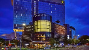 Penrith-At-Margaret-Drive-Condo-Alexandra-Central-Mall